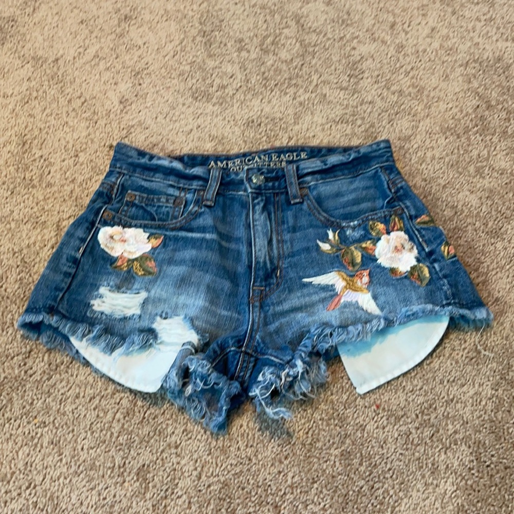 AEO Embroidered Vintage Hi Rise Festival Shorts
